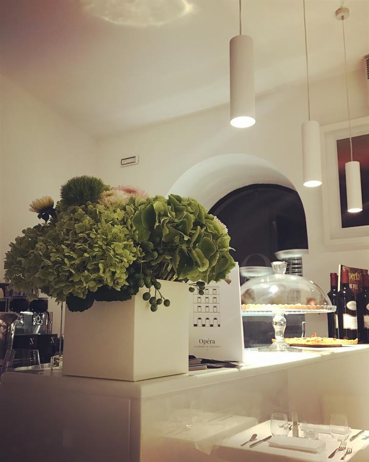 Opera Chambre & Gourmet ヴィテルボ エクステリア 写真